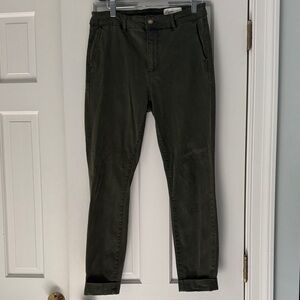 Women's Skinny Pants in Olive Green - Slim Fit